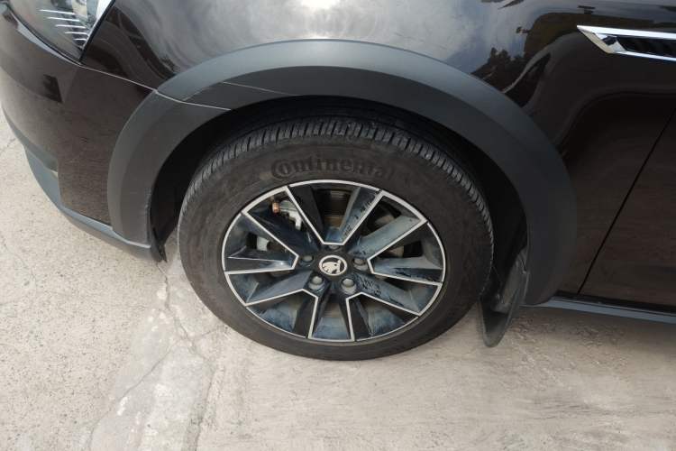 Used Skoda Octavia 2018 Station Wagon TSI230 DSG Luxury Edition Left Front Wheel Hub