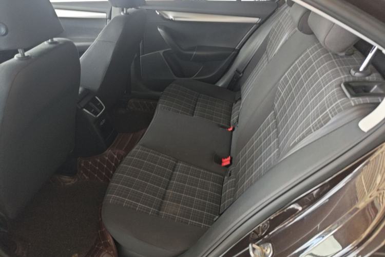 Used Skoda Octavia 2018 TSI230 DSG Comfort Edition Left Rear Seat