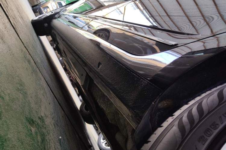 Used Skoda Octavia 2018 1.6L Automatic Luxury Edition Left Side Sill
