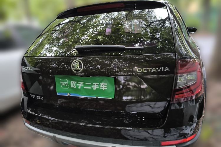Used Skoda Octavia 2018 Station Wagon TSI230 DSG Luxury Edition Rear