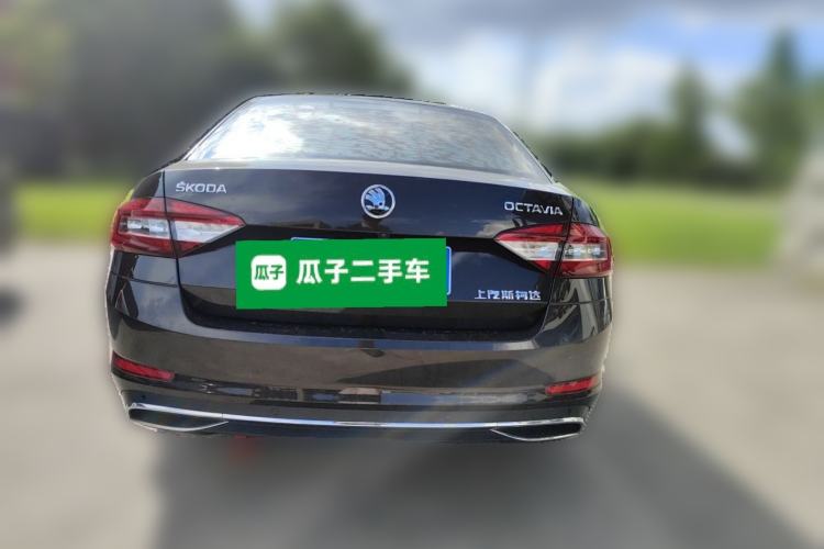 Used Skoda Octavia 2018 1.6L Automatic Luxury Edition Rear
