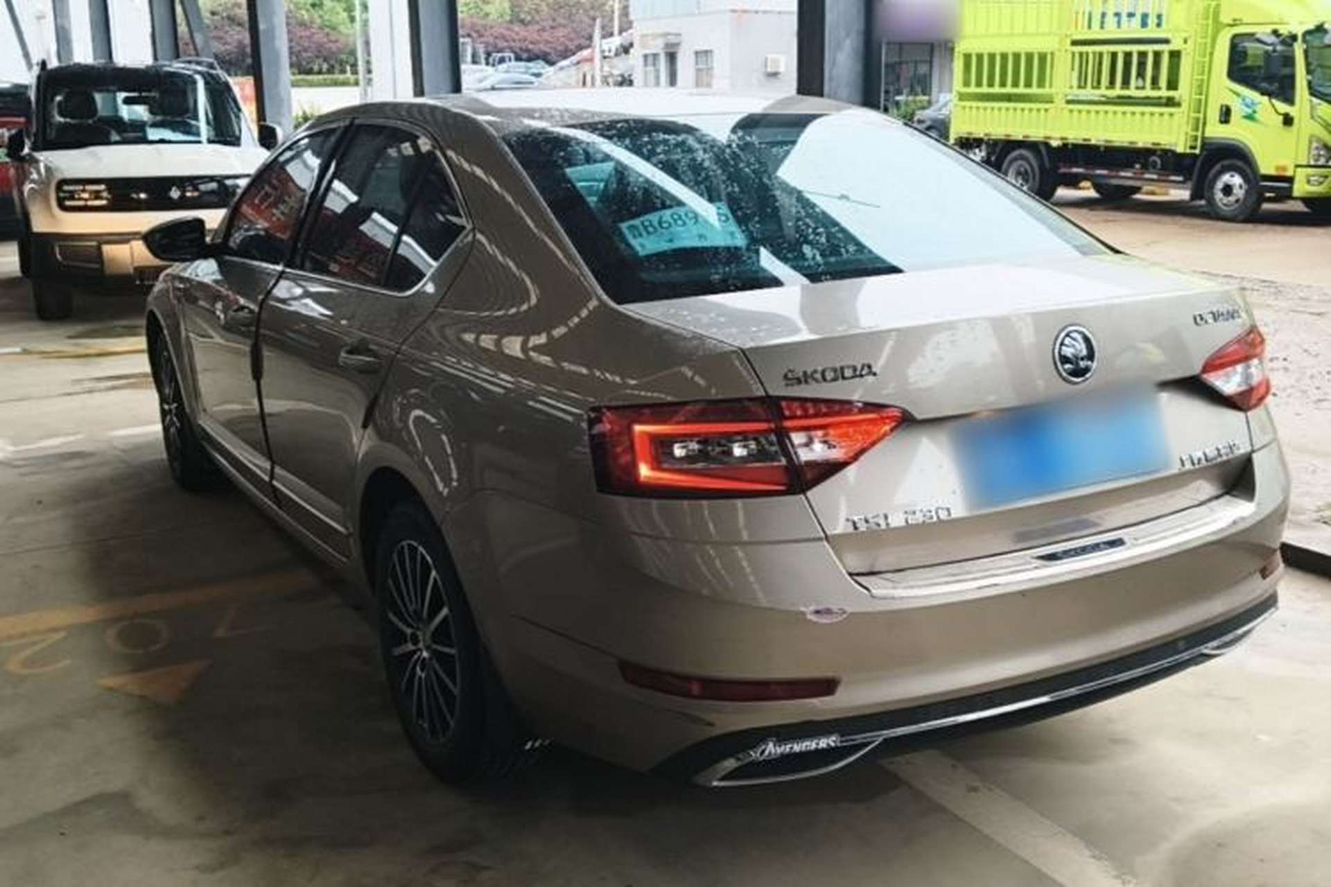 Used Skoda Octavia 2018 TSI230 DSG Luxury Edition Rear Left 45 Deg