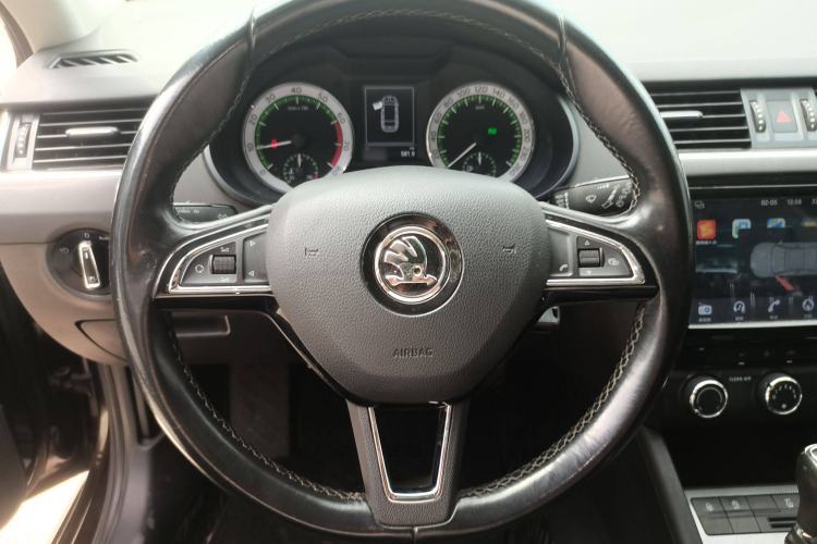 Used Skoda Octavia 2018 Station Wagon TSI230 DSG Luxury Edition Steering Wheel