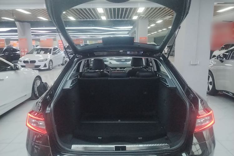 Used Skoda Octavia 2018 TSI280 DSG Luxury Edition Trunk