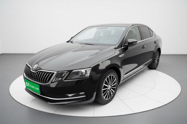Used Skoda Octavia 2018 TSI230 DSG Luxury Enjoyment Edition Guazi used car, China used car export, Used car for sale, Used cars, Cheapest cars for sale