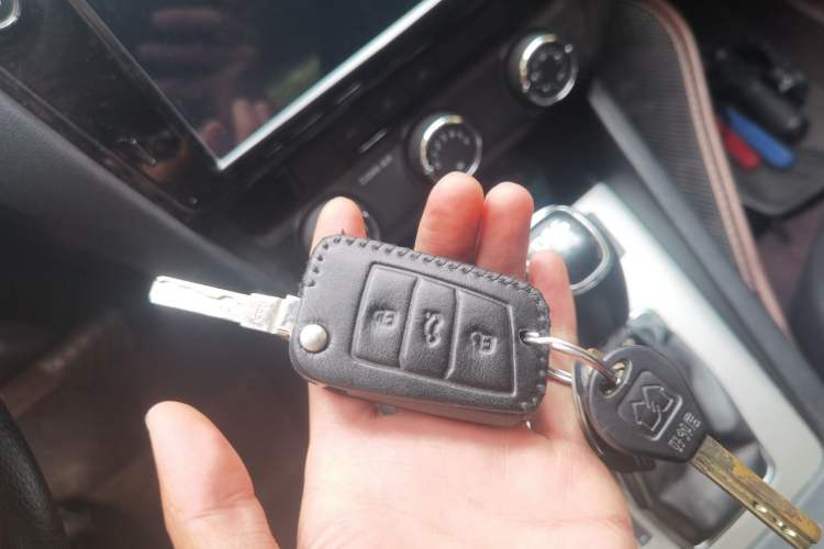 Used Skoda Octavia 2018 TSI230 DSG Comfort Edition Vehicle Key