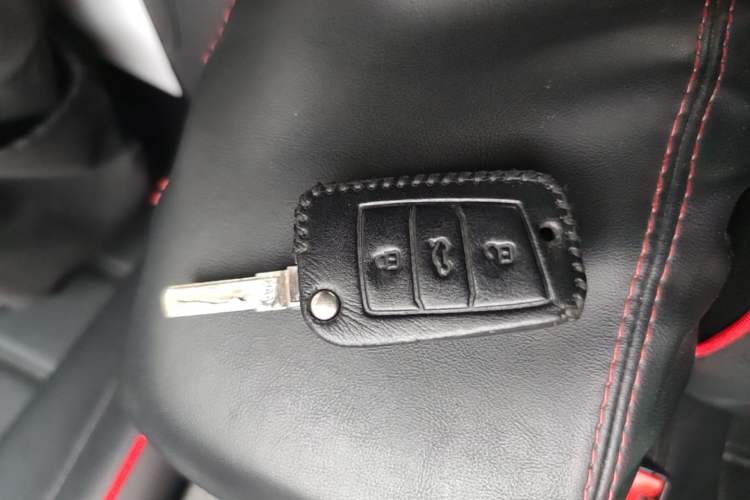 Used Skoda Octavia 2018 TSI230 DSG Comfort Edition Vehicle Key
