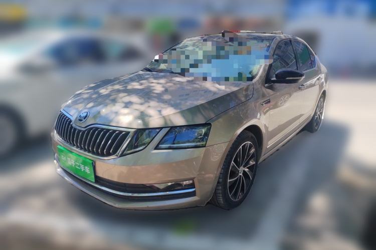 Used Skoda Octavia 2018 TSI280 DSG Luxury Edition Guazi used car, China used car export, Used car for sale, Used  cars, Cheapest cars for sale