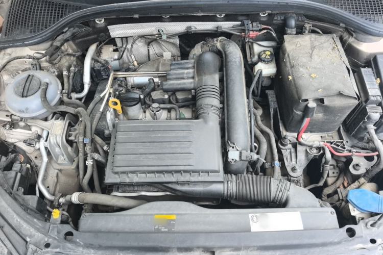 Used Skoda Octavia 2018 TSI280 DSG Flagship Edition Engine Bay