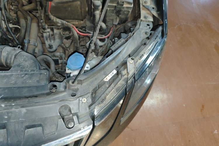 Used Skoda Octavia 2018 TSI230 DSG Luxury Edition Engine Bay Left