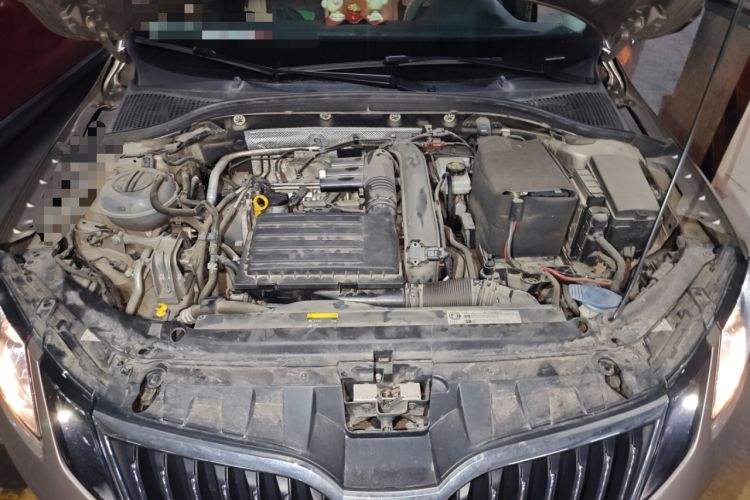 Used Skoda Octavia 2018 TSI230 DSG Luxury Edition Engine Bay