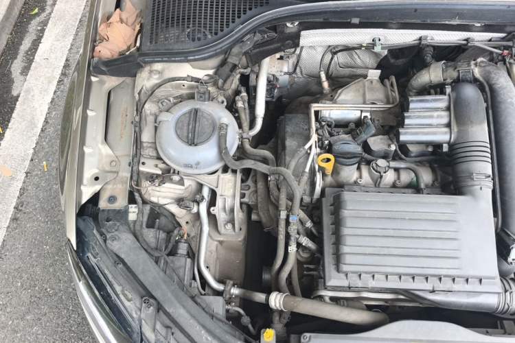 Used Skoda Octavia 2018 TSI280 DSG Flagship Edition Engine Bay Right