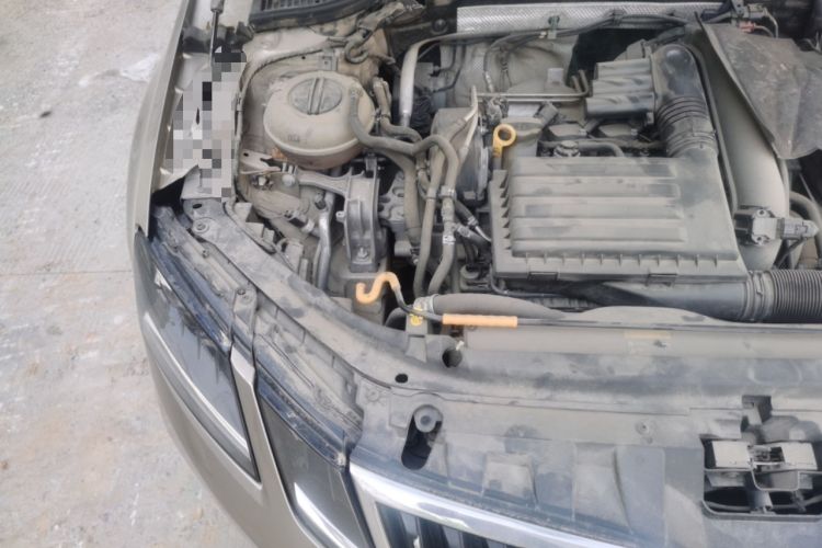 Used Skoda Octavia 2018 TSI280 DSG Luxury Edition Engine Bay Right