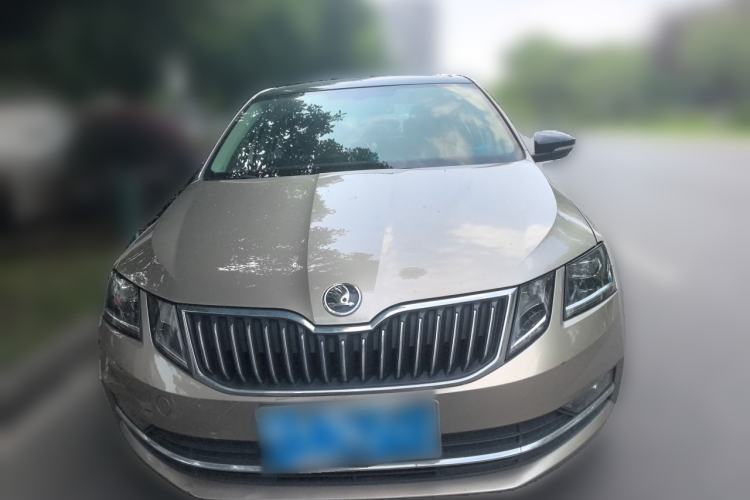 Used Skoda Octavia 2018 TSI280 DSG Flagship Edition Front