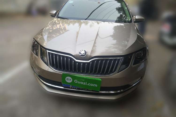Used Skoda Octavia 2018 TSI230 DSG Luxury Edition Front