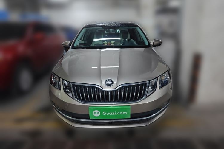 Used Skoda Octavia 2018 TSI230 DSG Luxury Edition Front