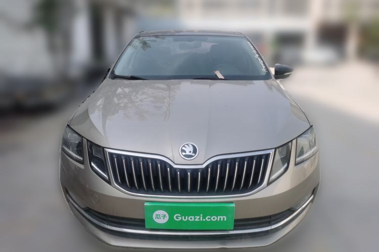 Used Skoda Octavia 2018 TSI280 DSG Luxury Edition Front