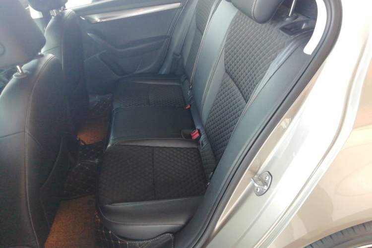 Used Skoda Octavia 2018 TSI230 DSG Luxury Edition Left Rear Seat