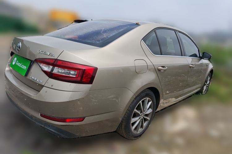 Used Skoda Octavia 2018 TSI230 DSG Comfort Edition Rear Right 45 Deg