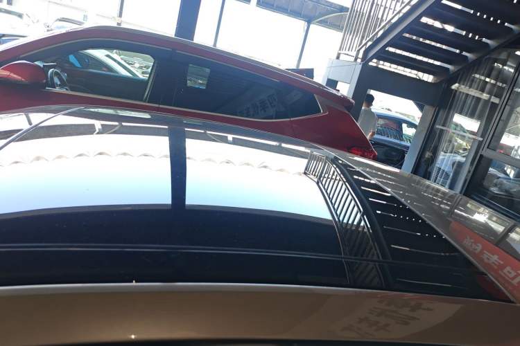 Used Skoda Octavia 2018 1.6L Automatic Luxury Edition Roof