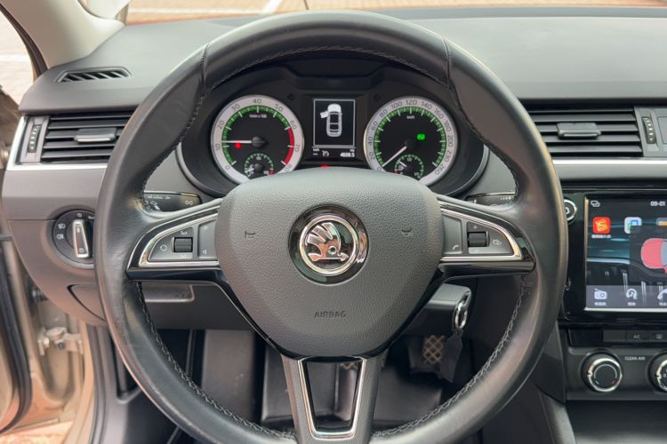 Used Skoda Octavia 2018 TSI280 DSG Luxury Edition Steering Wheel