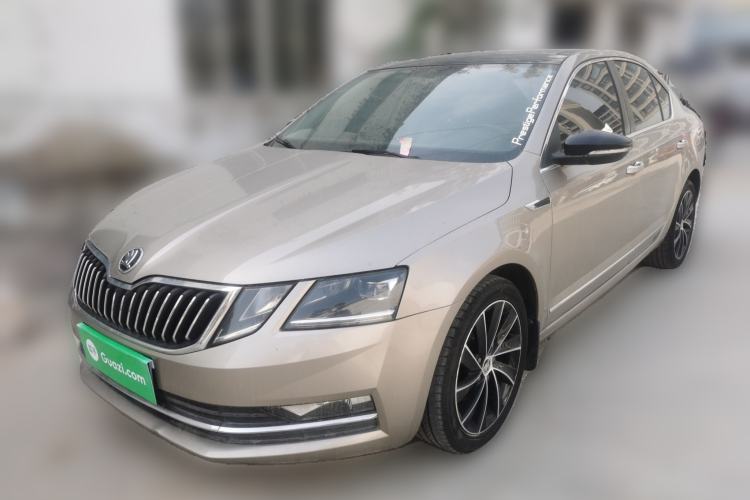 Used Skoda Octavia 2018 TSI280 DSG Luxury Edition Guazi used car, China used car export, Used car for sale, Used cars, Cheapest cars for sale