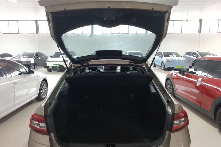 Used Skoda Octavia 2018 TSI230 DSG Luxury Edition Trunk