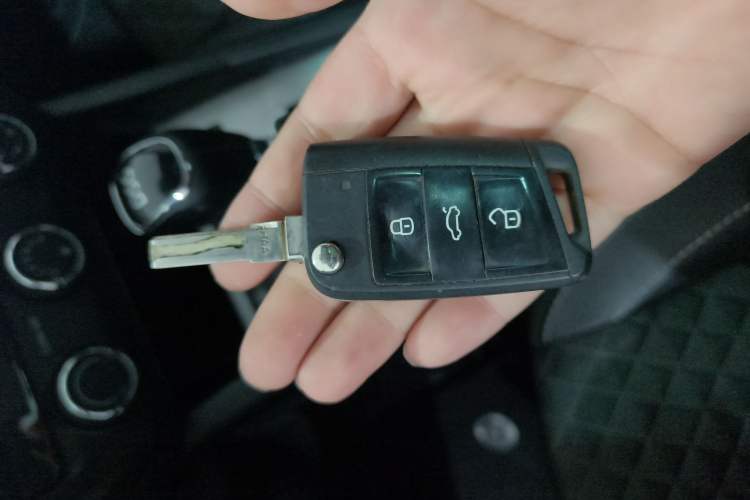 Used Skoda Octavia 2018 TSI230 DSG Luxury Edition Vehicle Key