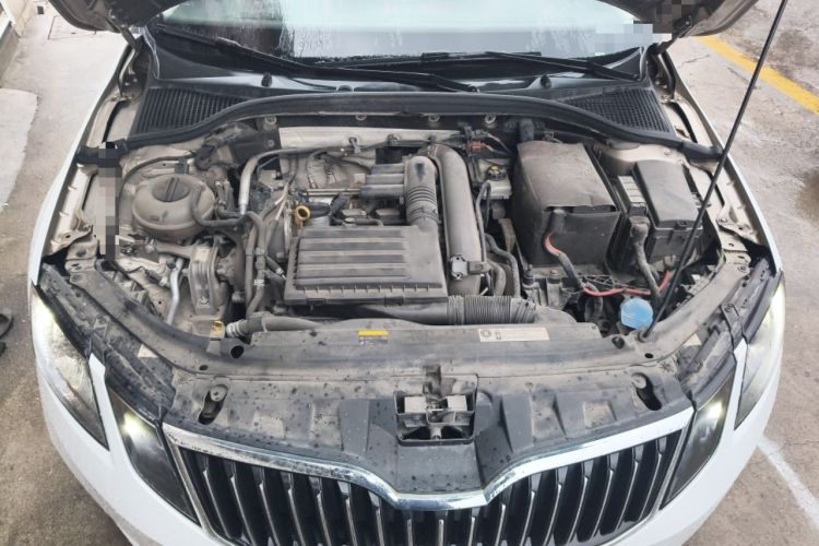 Used Skoda Octavia 2018 TSI230 DSG Luxury Edition Engine Bay