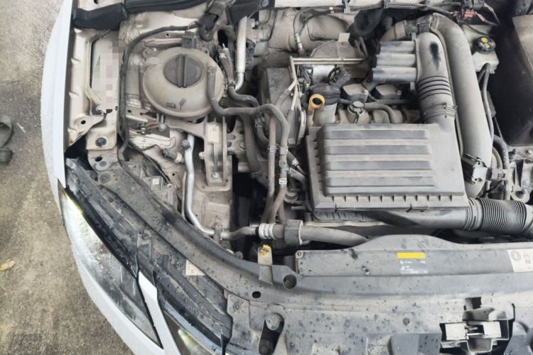 Used Skoda Octavia 2018 TSI230 DSG Luxury Edition Engine Bay Right