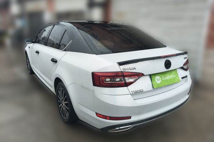 Used Skoda Octavia 2018 TSI230 DSG Luxury Edition Rear Left 45 Deg