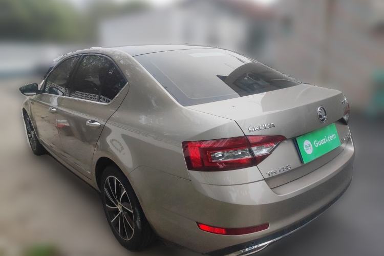 Used Skoda Octavia 2018 TSI280 DSG Luxury Edition
