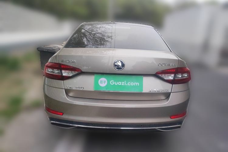 Used Skoda Octavia 2018 TSI280 DSG Luxury Edition
