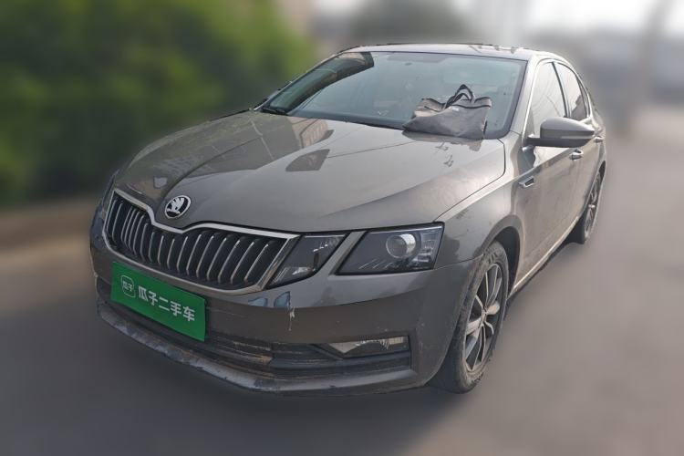 Used Skoda Octavia 2018 TSI230 DSG Comfort Edition Guazi used car, China used car export, Used car for sale, Used  cars, Cheapest cars for sale