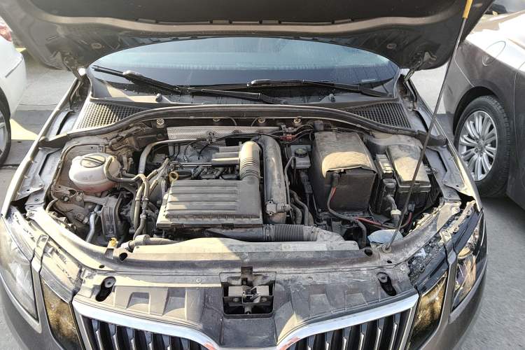 Used Skoda Octavia 2018 TSI230 DSG Comfort Edition Engine Bay