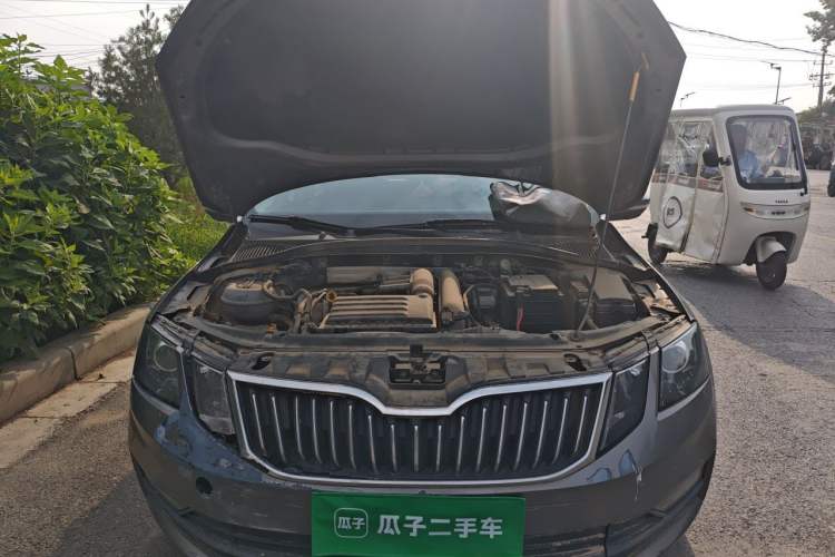 Used Skoda Octavia 2018 TSI230 DSG Comfort Edition Engine Bay