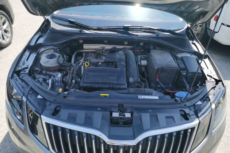 Used Skoda Octavia 2018 Station Wagon TSI230 DSG Luxury Edition Engine Bay