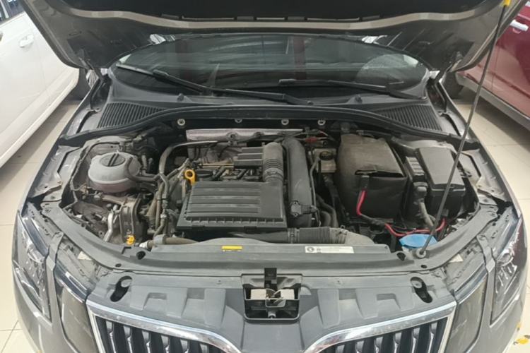 Used Skoda Octavia 2018 TSI230 DSG Comfort Edition Engine Bay