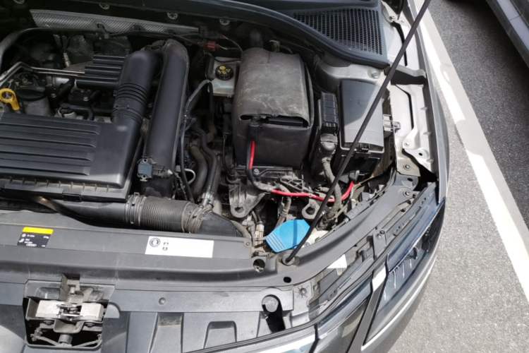 Used Skoda Octavia 2018 TSI230 DSG Luxury Edition Engine Bay Left