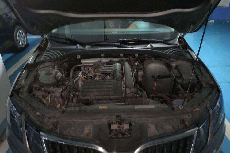 Used Skoda Octavia 2018 Station Wagon TSI230 DSG Comfort Edition Engine Bay
