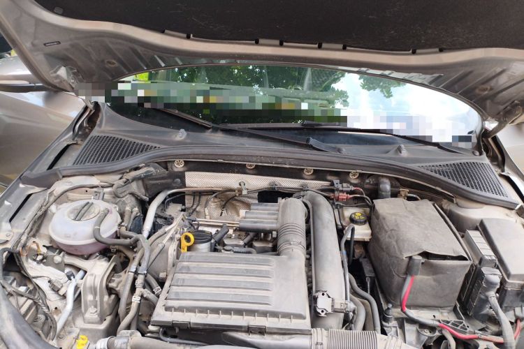 Used Skoda Octavia 2018 TSI230 DSG Luxury Edition Engine Bay Right
