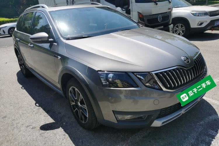 Used Skoda Octavia 2018 Station Wagon TSI230 DSG Luxury Edition Exterior 1