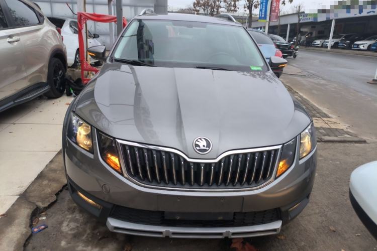 Used Skoda Octavia 2018 Station Wagon TSI230 DSG Luxury Edition Exterior 1