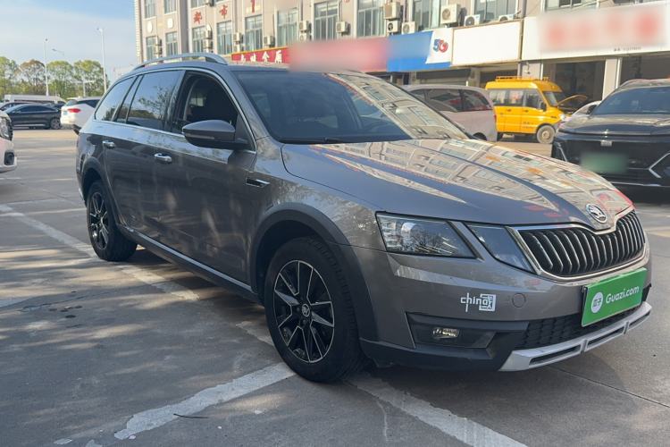 Used Skoda Octavia 2018 Station Wagon TSI230 DSG Luxury Edition Exterior 1