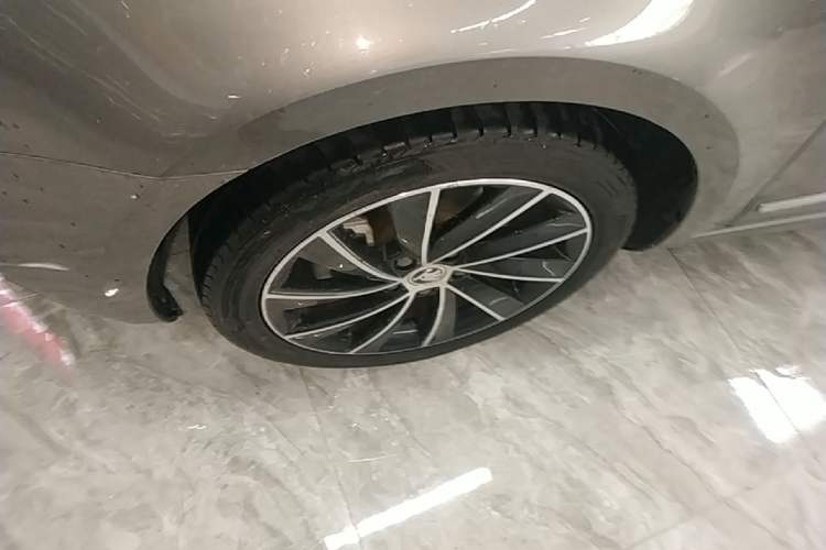 Used Skoda Octavia 2018 TSI280 DSG Luxury Edition Exterior 4