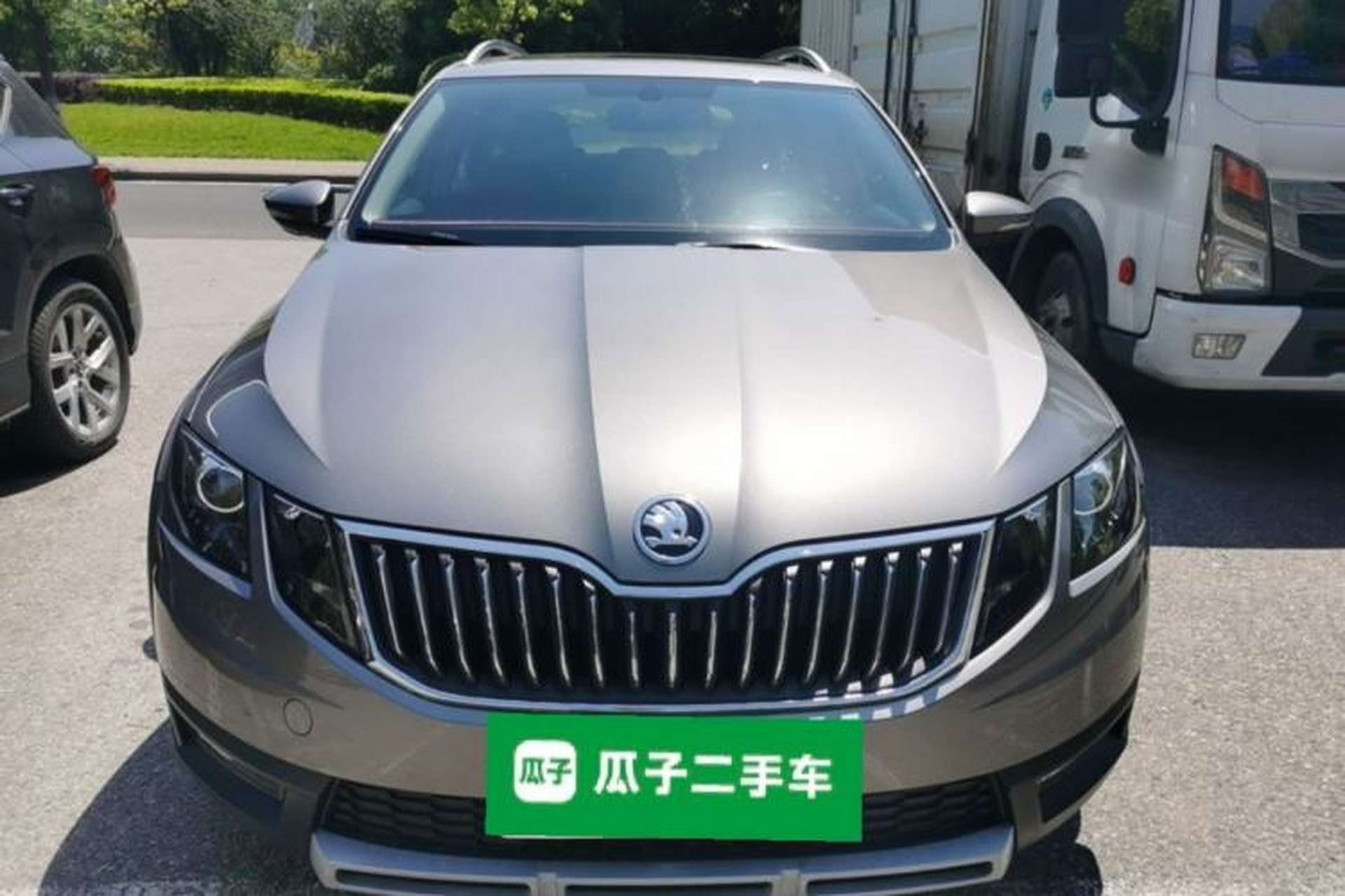Used Skoda Octavia 2018 Station Wagon TSI230 DSG Luxury Edition Front