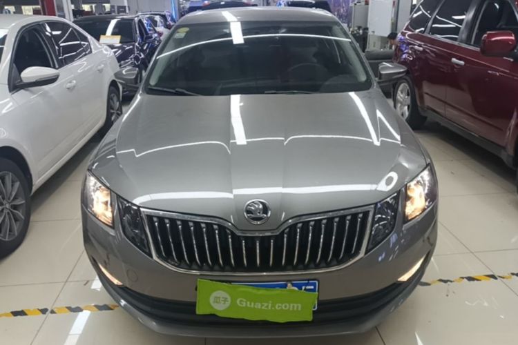 Used Skoda Octavia 2018 TSI230 DSG Comfort Edition Front
