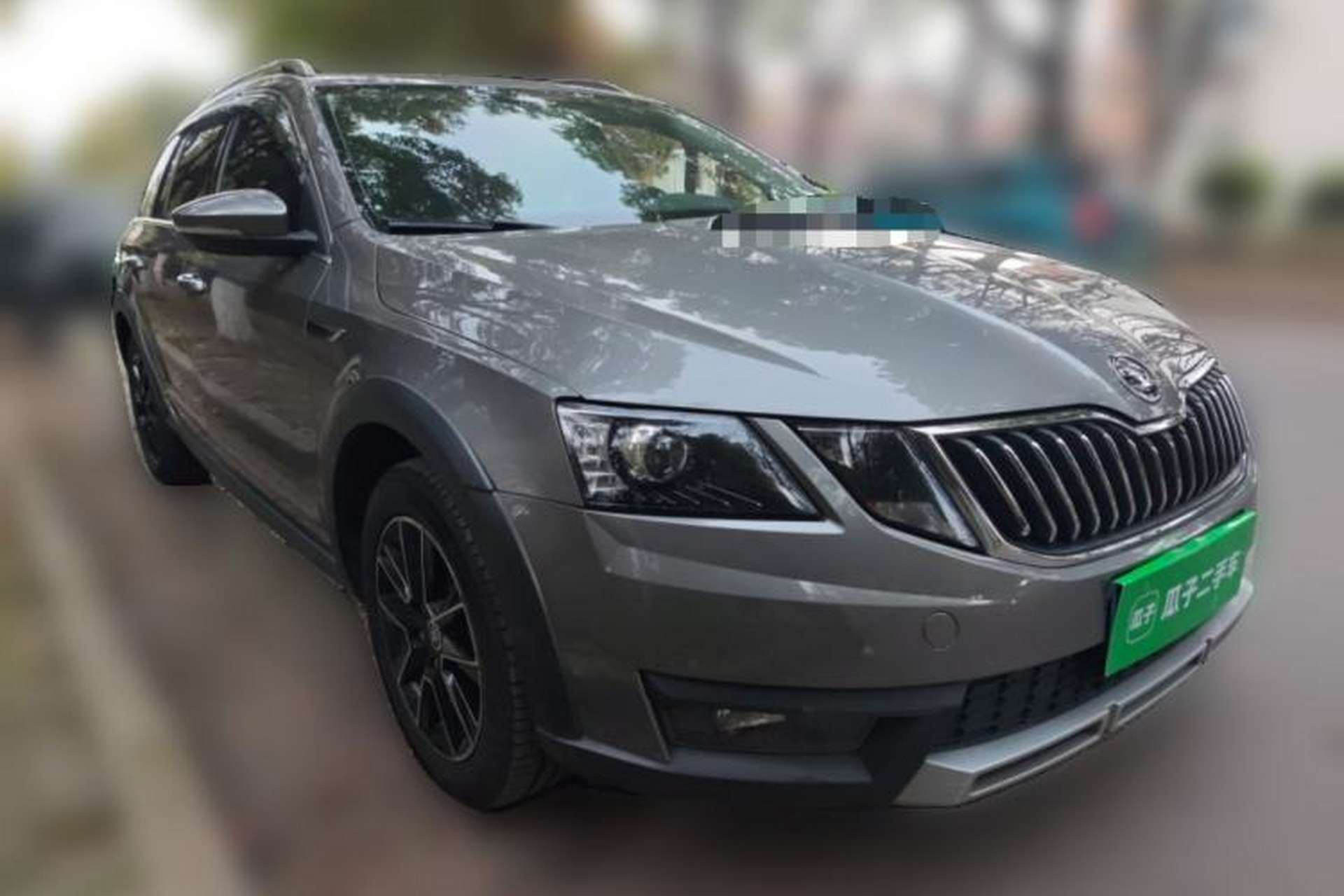 Used Skoda Octavia 2018 Station Wagon TSI230 DSG Luxury Edition Front Right 45 Deg