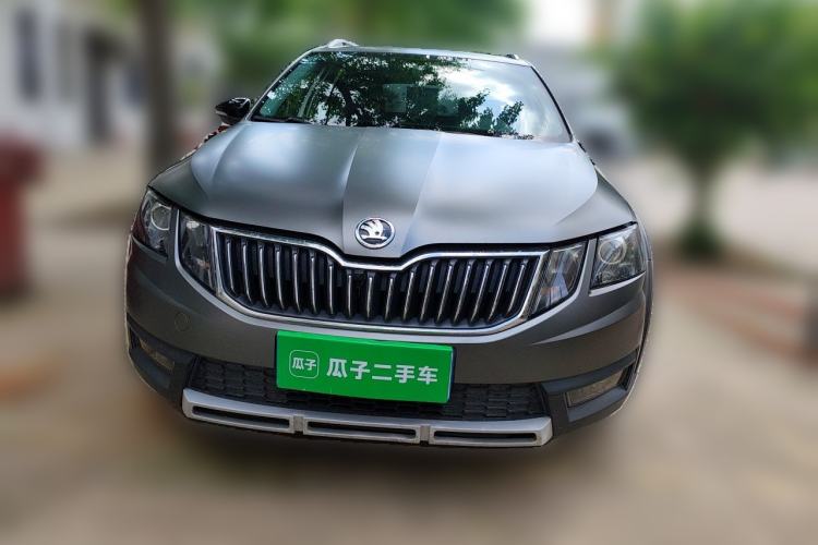 Used Skoda Octavia 2018 Station Wagon TSI230 DSG Luxury Edition Front