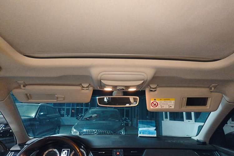 Used Skoda Octavia 2018 Station Wagon TSI280 DSG Flagship Edition Headliner